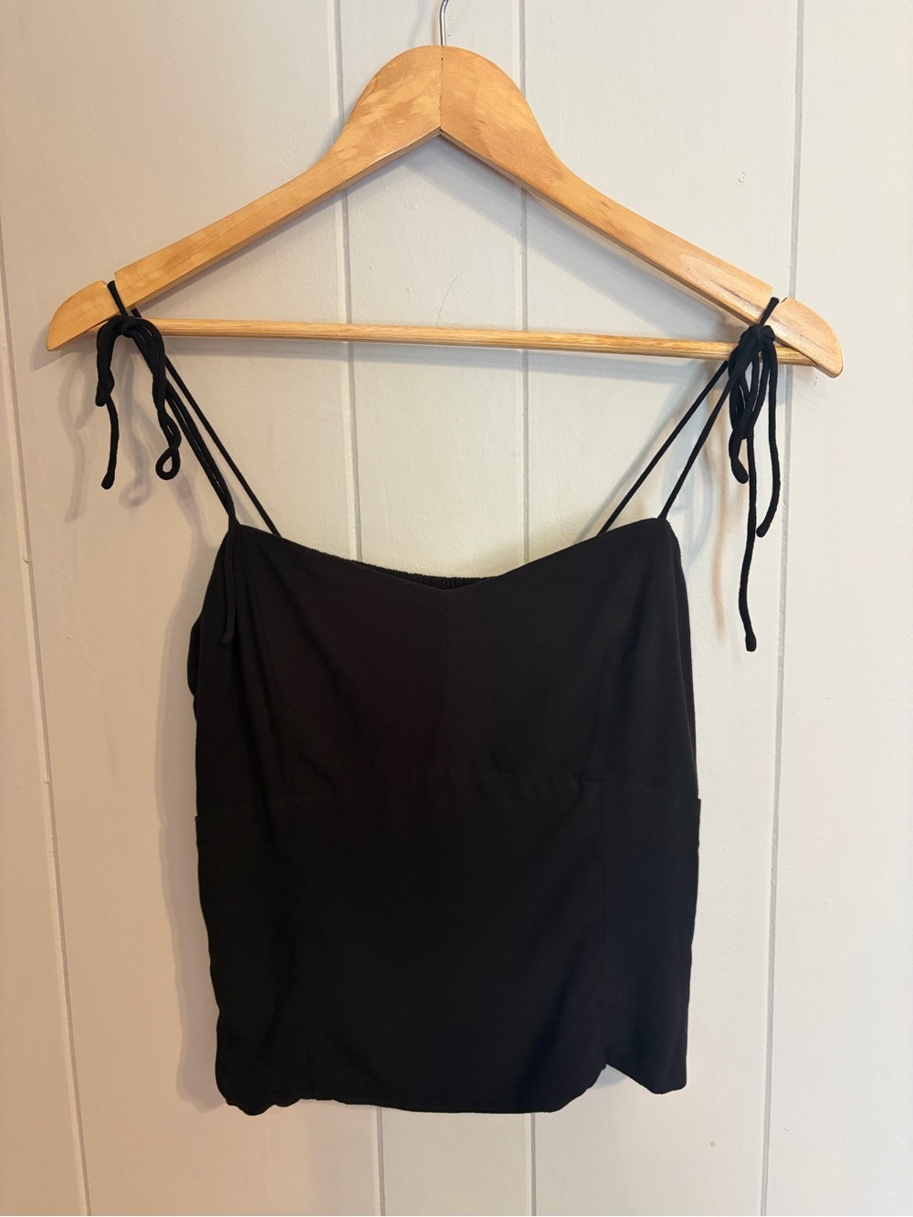 Old Navy Black Tie-Shoulder Tank Top